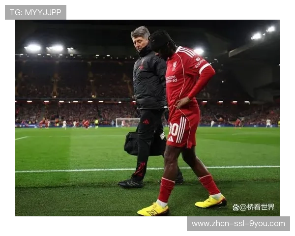 利物浦6-0狂胜卡拉巴克，萨拉赫轰出任意球世界波，麦卡利斯特梅开二度